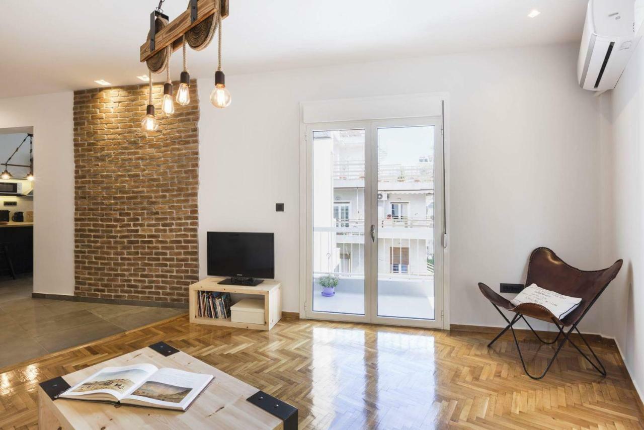 Atmospheric Apartment Near Acropolis By Cloudkeys Atenas Exterior foto